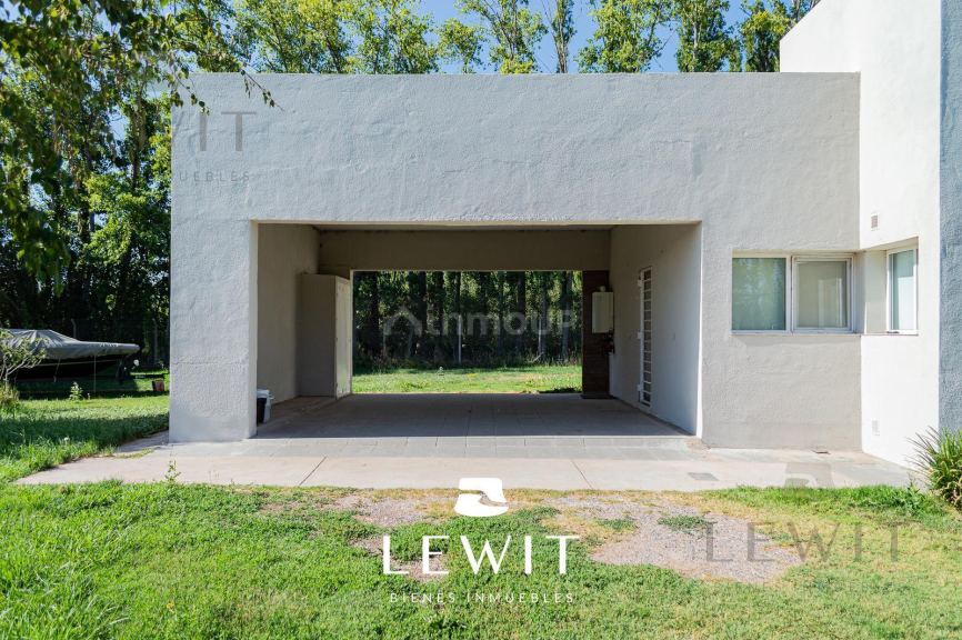 Casa Quinta en Venta en Confluencia, Neuquen