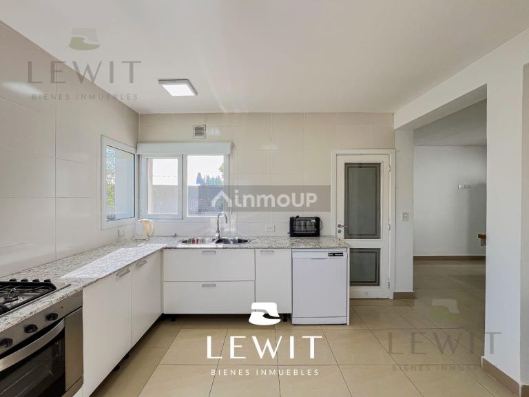 Casa Quinta en Venta en Confluencia, Neuquen