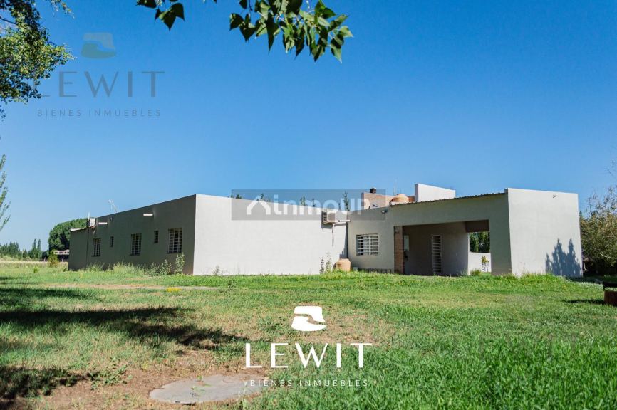 Casa Quinta en Venta en Confluencia, Neuquen