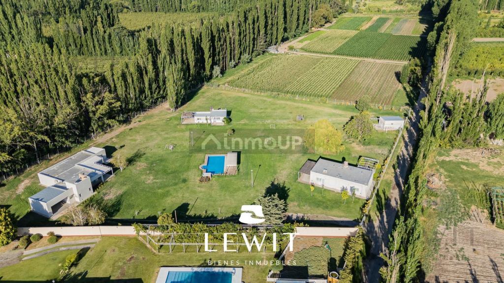 Casa Quinta en Venta en Confluencia, Neuquen