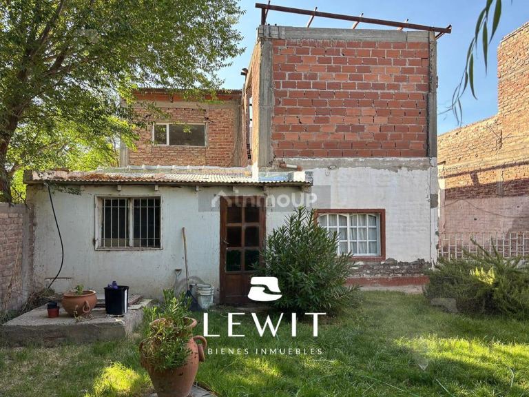 Casa en Venta en Confluencia, Neuquen