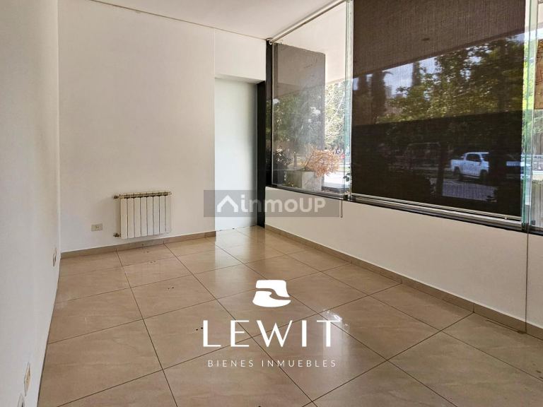 Local Comercial en Alquiler en Neuquen, Neuquen