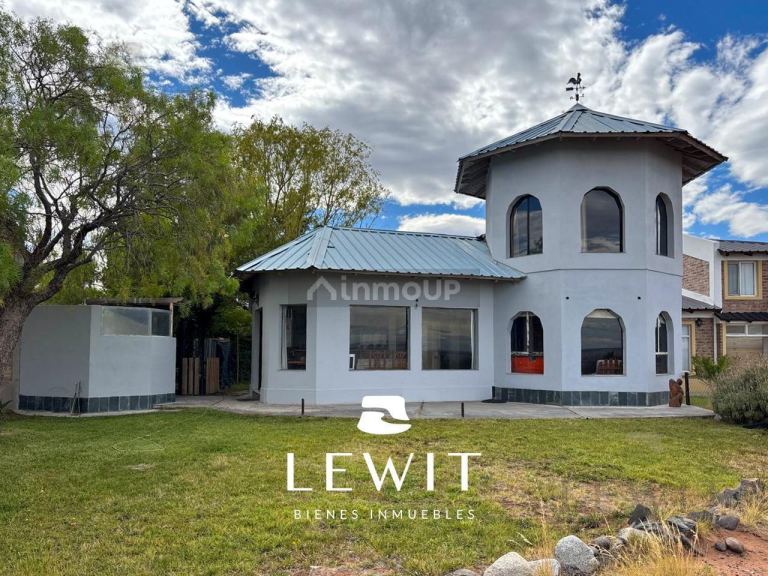 Casa en Venta en Confluencia, Neuquen