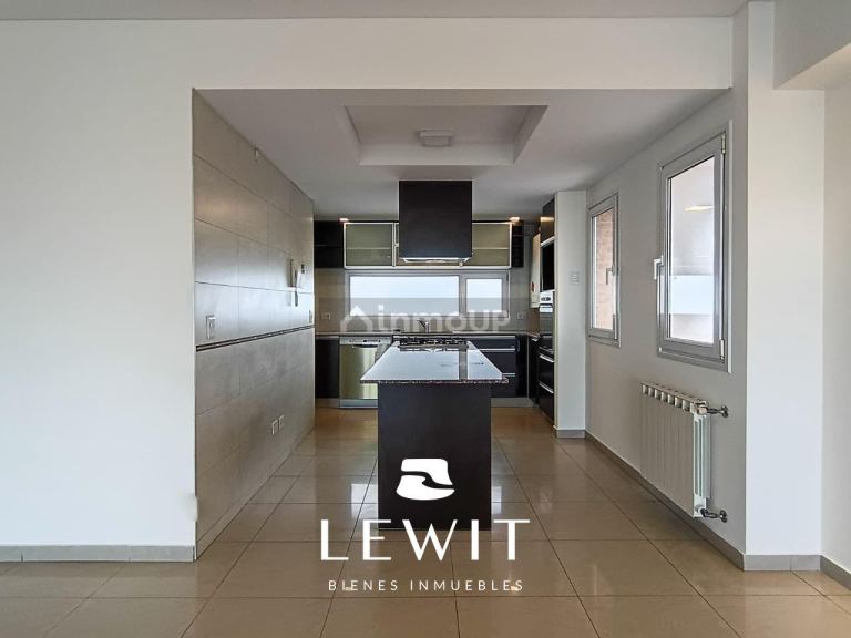 Departamento en Alquiler en Neuquen, Neuquen