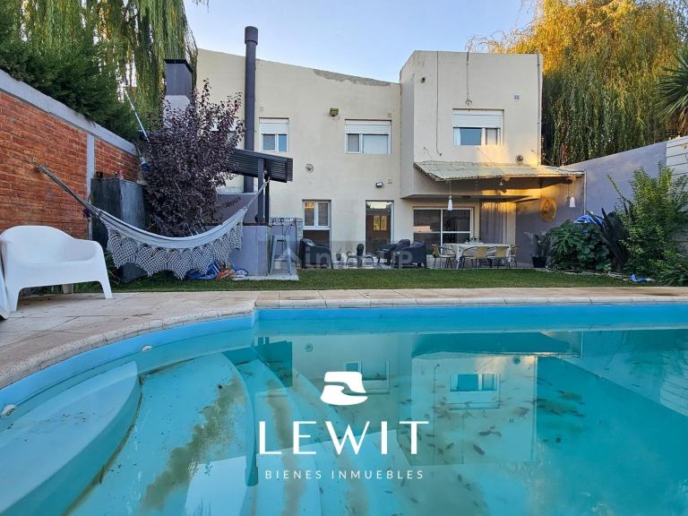 Casa en Venta en Neuquen, Neuquen