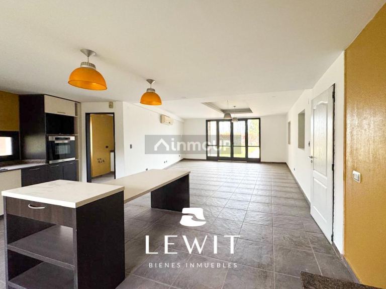 Casa en Venta en Neuquen, Neuquen