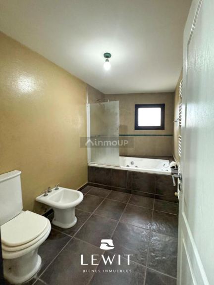 Casa en Venta en Neuquen, Neuquen
