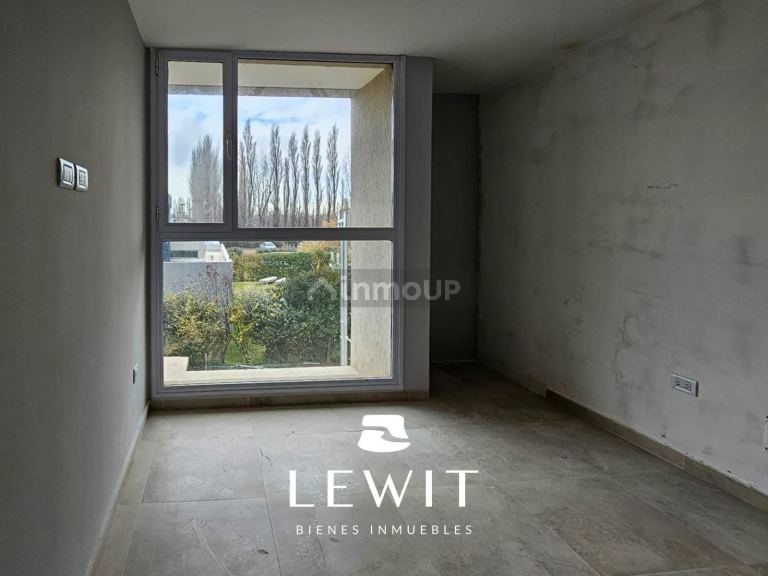Casa en Alquiler en Neuquen, Neuquen