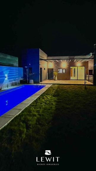 Casa en Venta en Neuquen, Neuquen