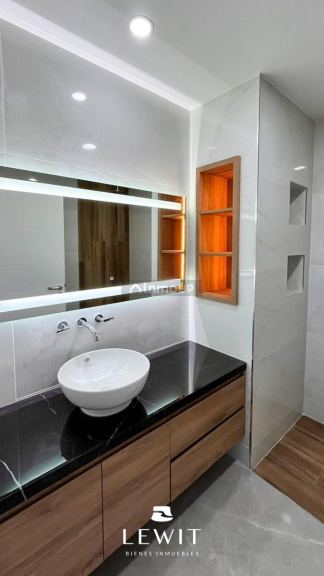 Casa en Venta en Neuquen, Neuquen