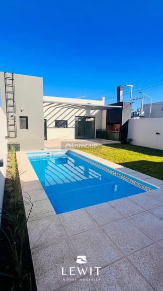 Casa en Venta en Neuquen, Neuquen