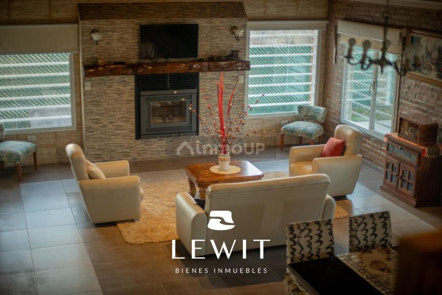 Casa en Venta en Confluencia, Neuquen