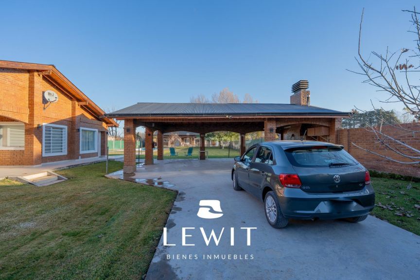 Casa en Venta en Confluencia, Neuquen