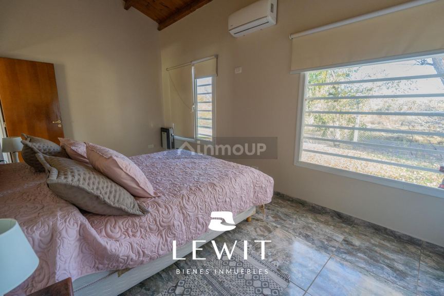 Casa en Venta en Confluencia, Neuquen
