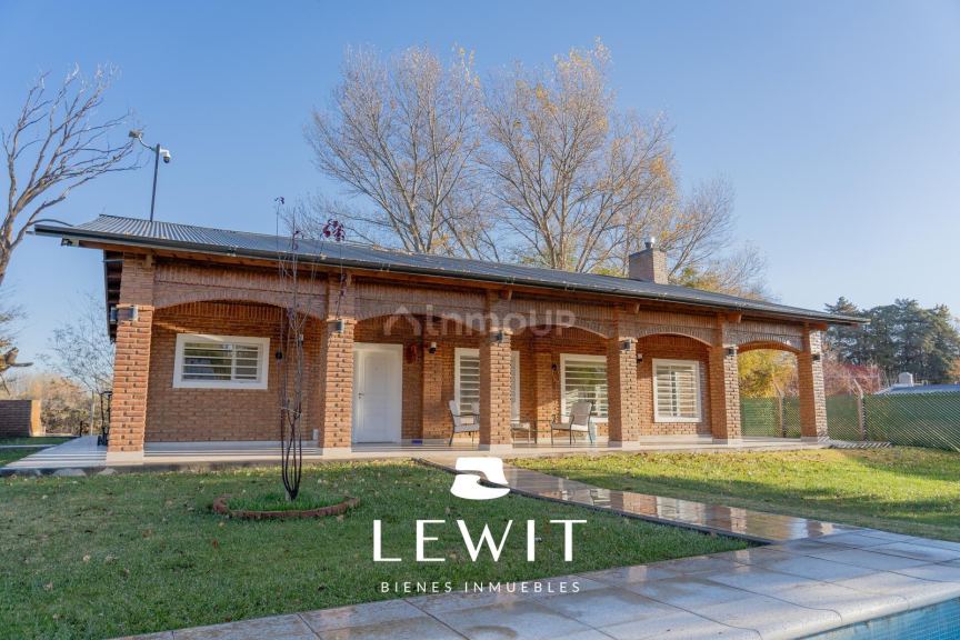 Casa en Venta en Confluencia, Neuquen
