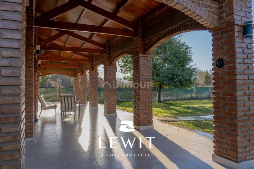 Casa en Venta en Confluencia, Neuquen