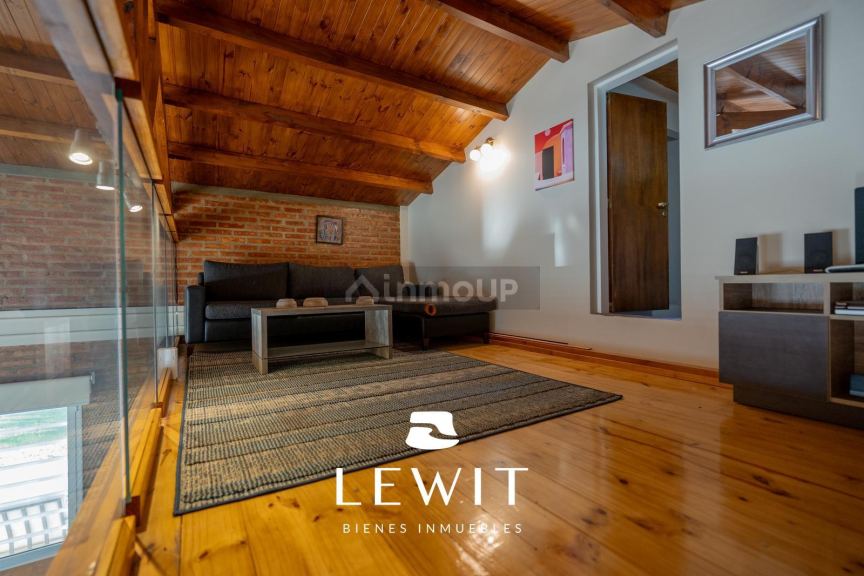 Casa en Venta en Confluencia, Neuquen