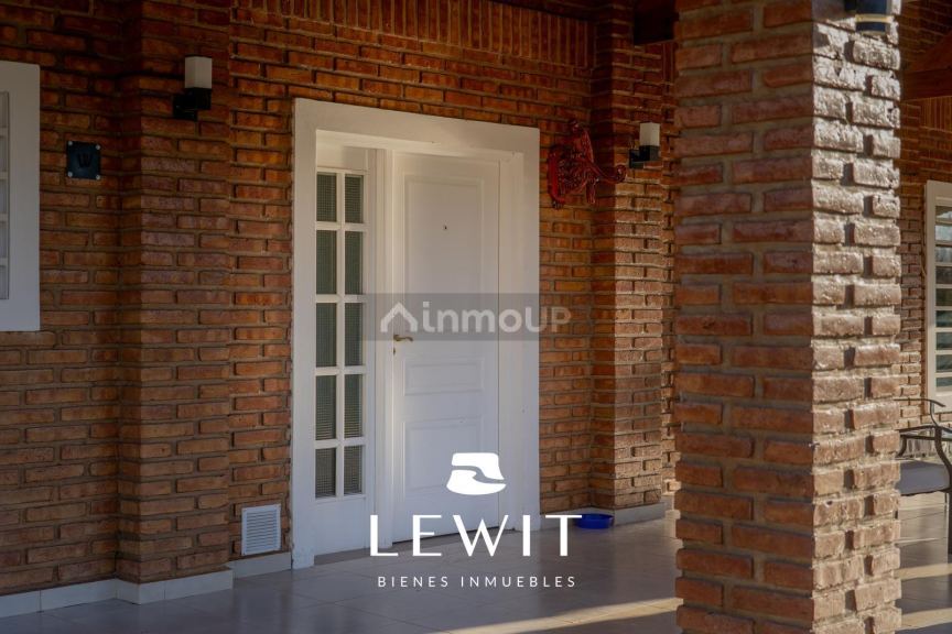 Casa en Venta en Confluencia, Neuquen