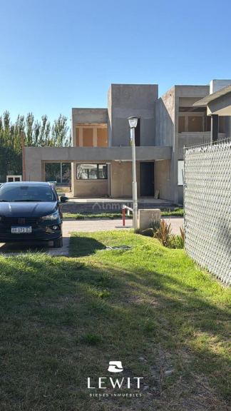 Casa en Venta en Neuquen, Neuquen