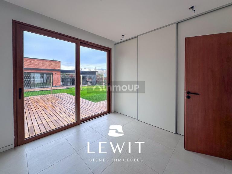 Casa en Venta en Neuquen, Neuquen