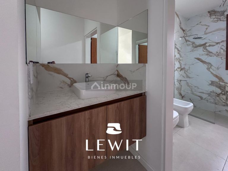 Casa en Venta en Neuquen, Neuquen