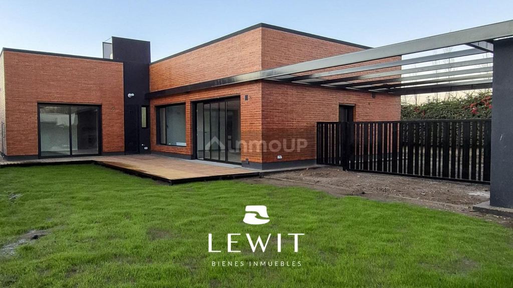 Casa en Venta en Neuquen, Neuquen