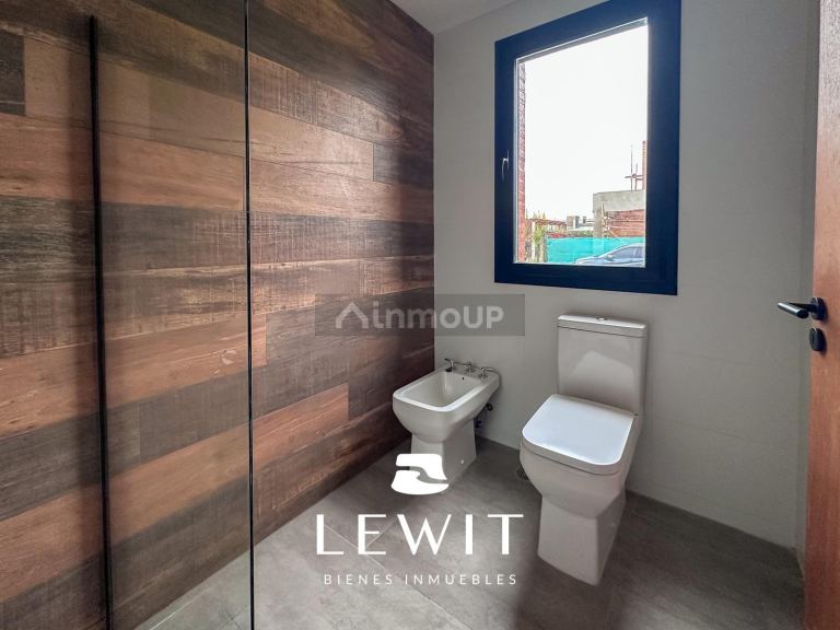 Casa en Venta en Neuquen, Neuquen
