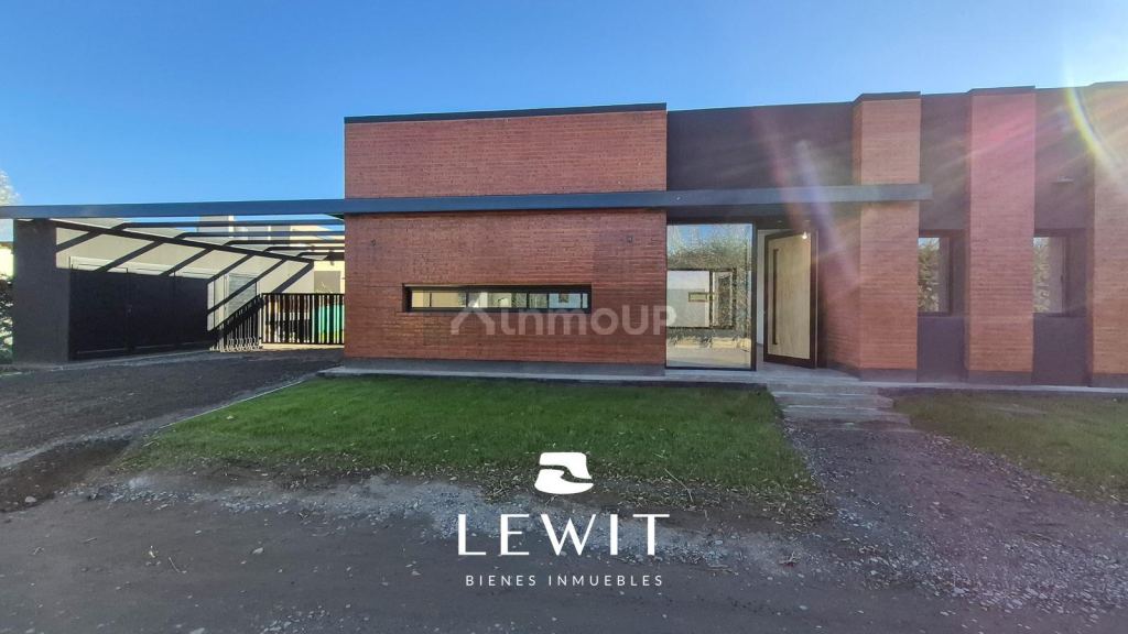 Casa en Venta en Neuquen, Neuquen