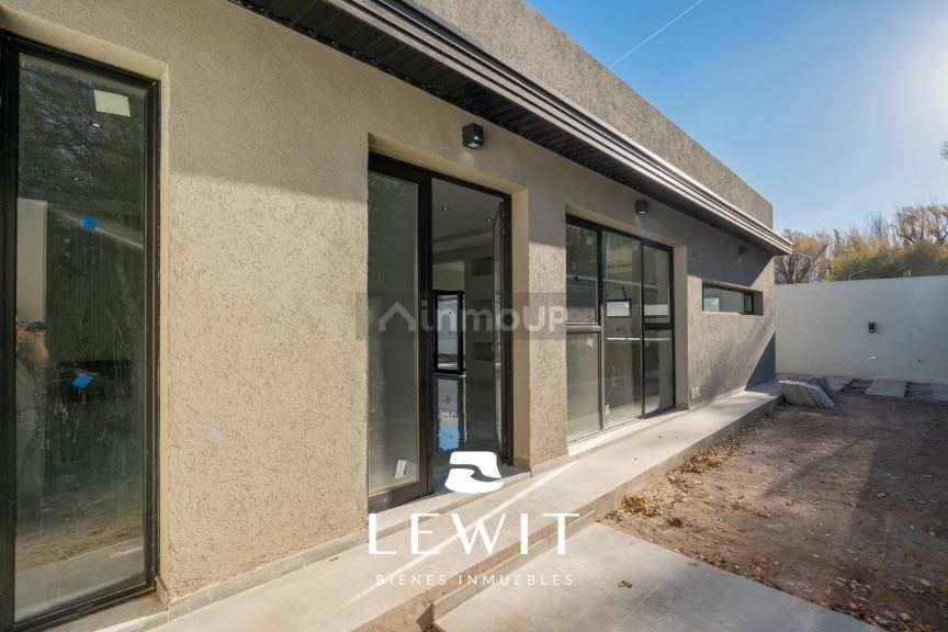 Casa en Venta en Neuquen, Neuquen