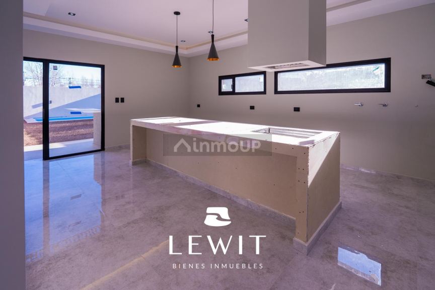 Casa en Venta en Neuquen, Neuquen