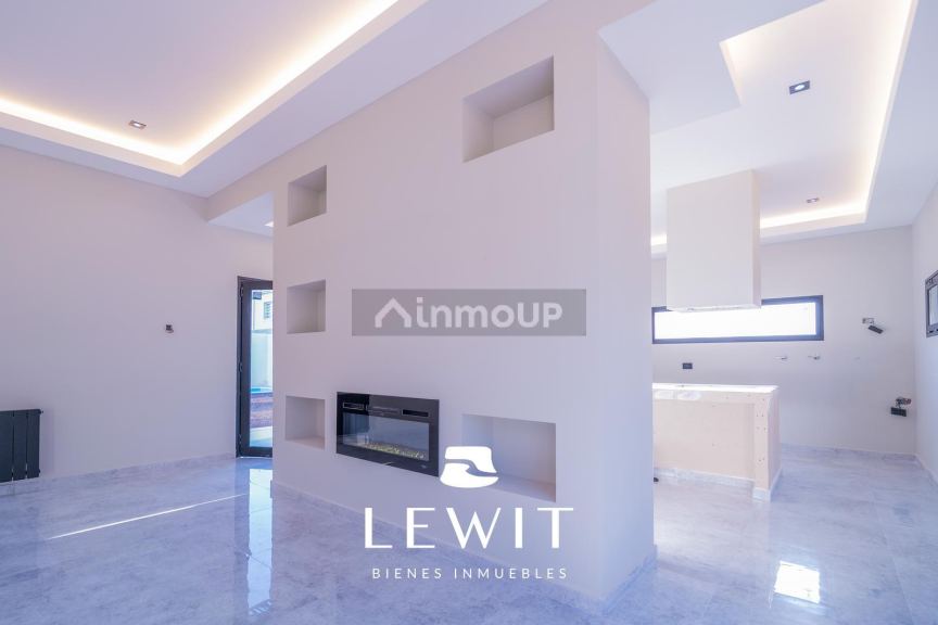 Casa en Venta en Neuquen, Neuquen