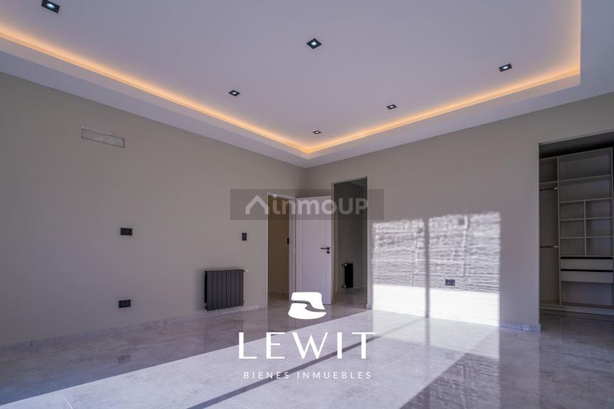 Casa en Venta en Neuquen, Neuquen
