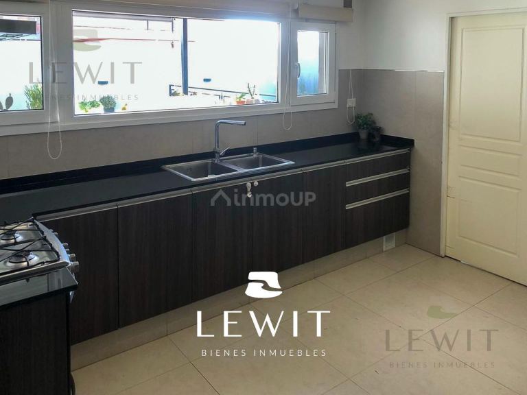 Casa en Venta en Neuquen, Neuquen