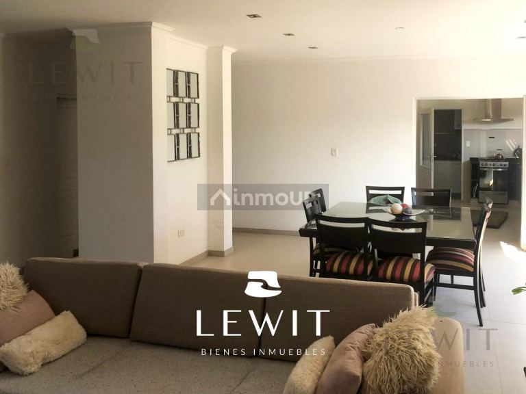 Casa en Venta en Neuquen, Neuquen