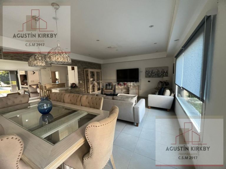 Casa en Venta en Exaltacion de la Cruz, G.B.A. Zona Norte
