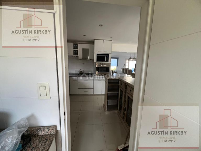 Casa en Venta en Exaltacion de la Cruz, G.B.A. Zona Norte