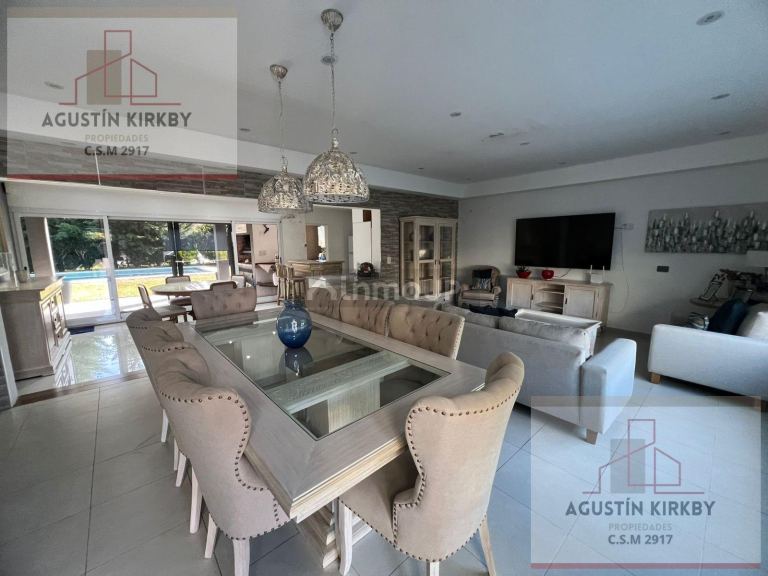Casa en Venta en Exaltacion de la Cruz, G.B.A. Zona Norte