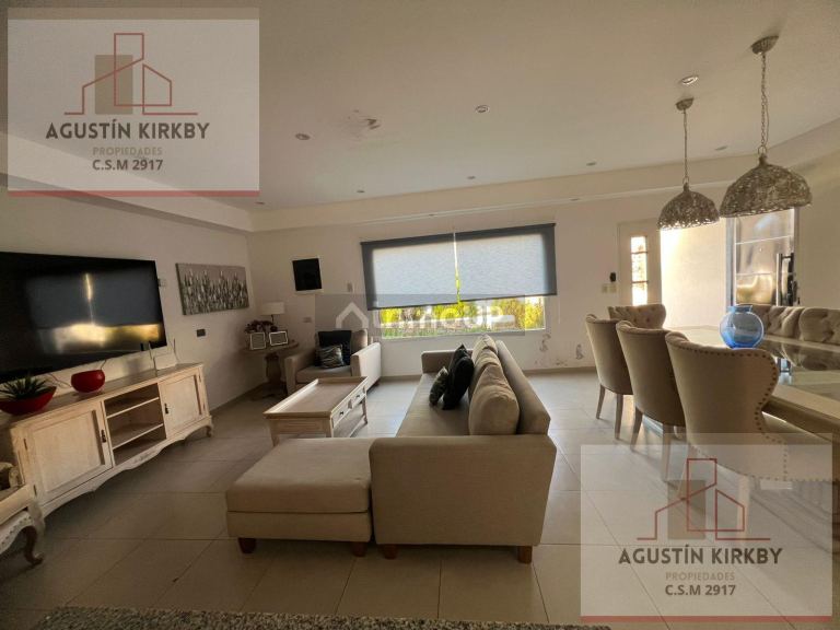 Casa en Venta en Exaltacion de la Cruz, G.B.A. Zona Norte