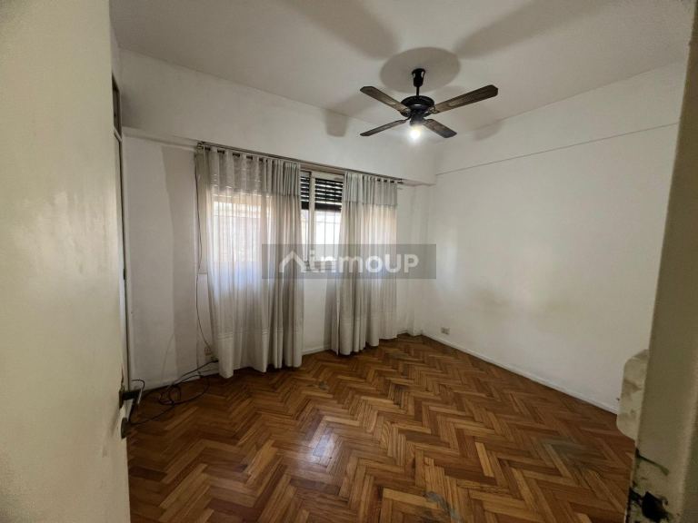Departamento en Venta en La Paternal, Capital Federal
