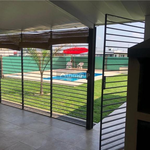 Casa en Venta en Capitán Sarmiento, Buenos Aires Interior