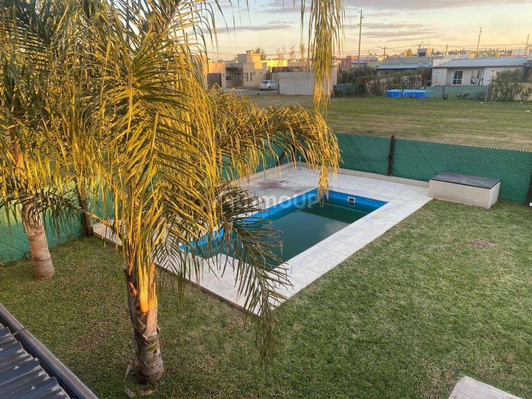 Casa en Venta en Capitán Sarmiento, Buenos Aires Interior