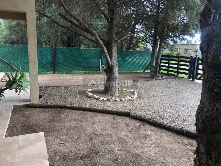 Casa en Venta en Capitán Sarmiento, Buenos Aires Interior