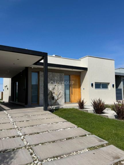 Casa en Venta en Maipu, Mendoza