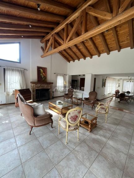 Casa en Alquiler en Lujan de Cuyo, Mendoza - USD 2.300 | Inmoup - 14