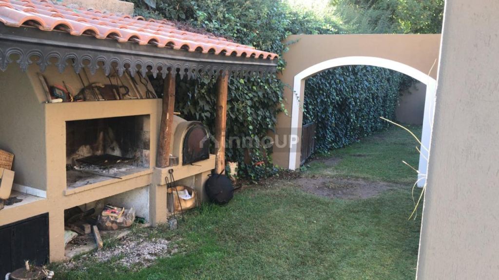 Casa en Alquiler en Lujan de Cuyo, Mendoza - USD 2.300 | Inmoup - 6