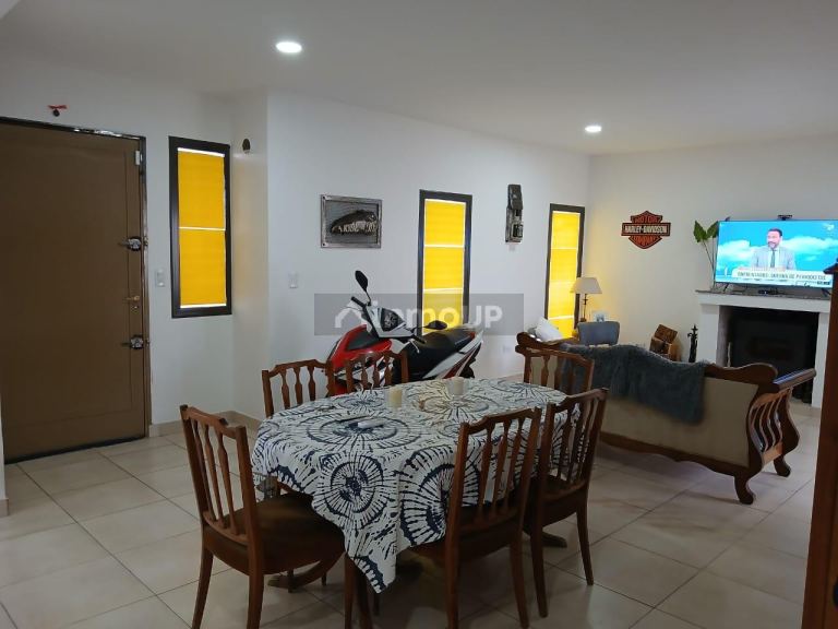 Casa en Venta en Las Heras, Mendoza