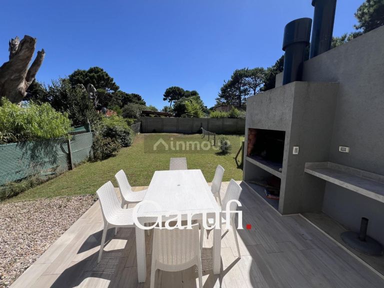 Departamento en Alquiler en Pinamar, Buenos Aires Interior
