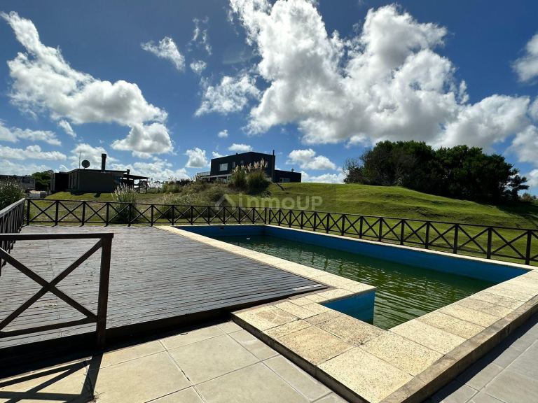 Casa en Venta en De la Costa, Buenos Aires Costa Atlantica