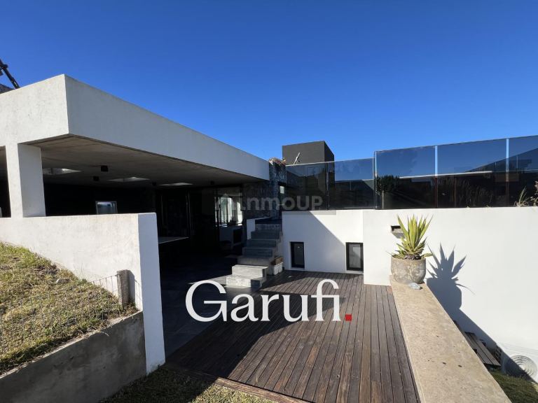Casa en Venta en De la Costa, Buenos Aires Costa Atlantica