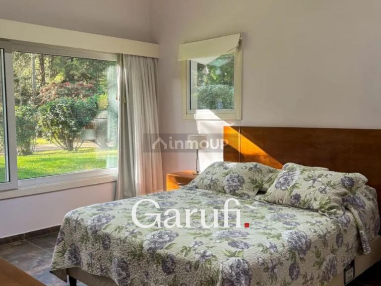 Casa en Venta en Pinamar, Buenos Aires Interior